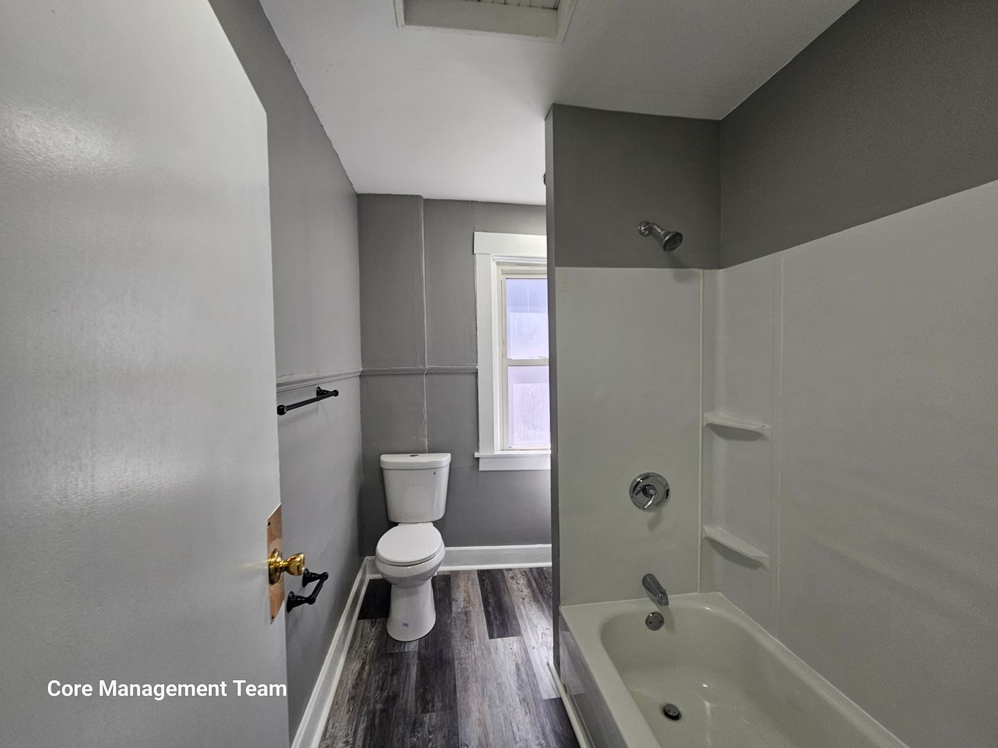 23 Lacona St unit 2 – photo 4
