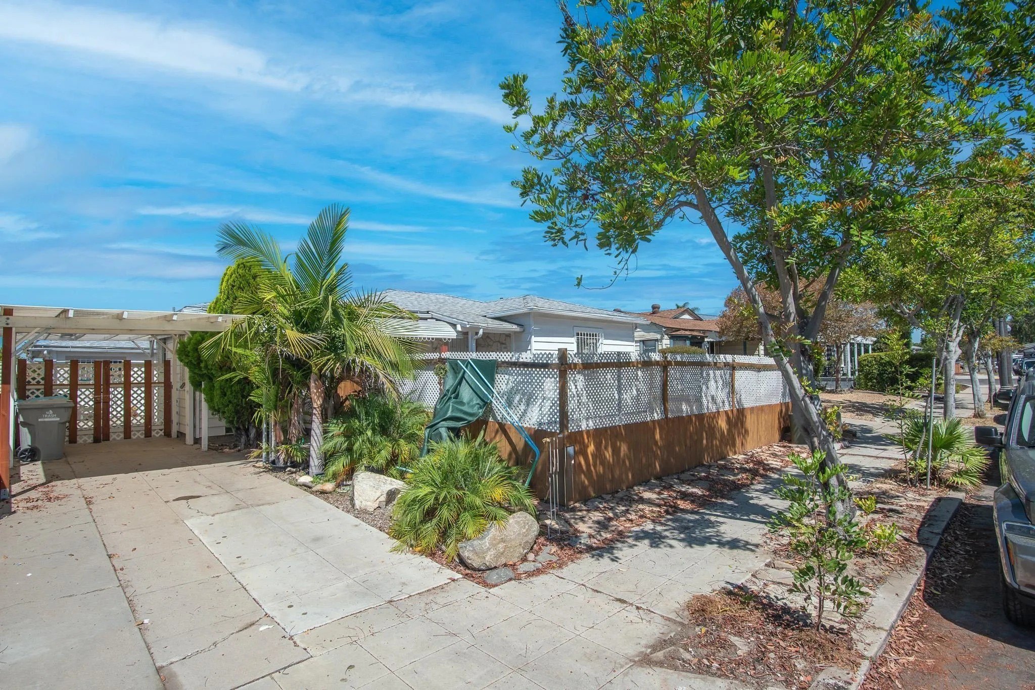 4682 Altadena Ave. – photo 1