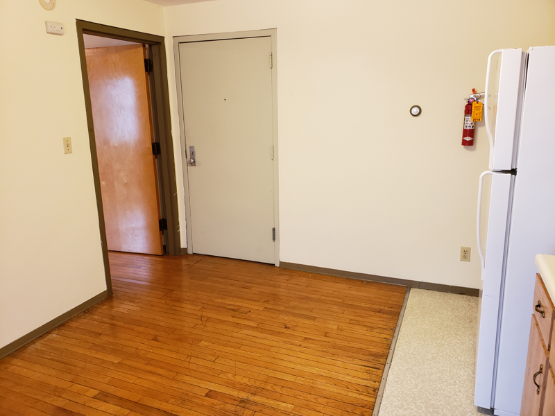 123 W Nittany Ave – photo 3