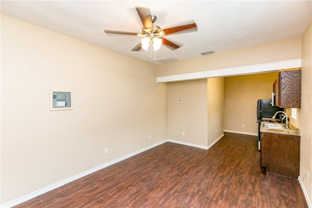 1005 Furman Ave #2 – photo 2