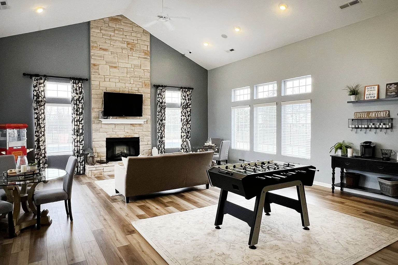 Brookfield Village Apartments – photo 5