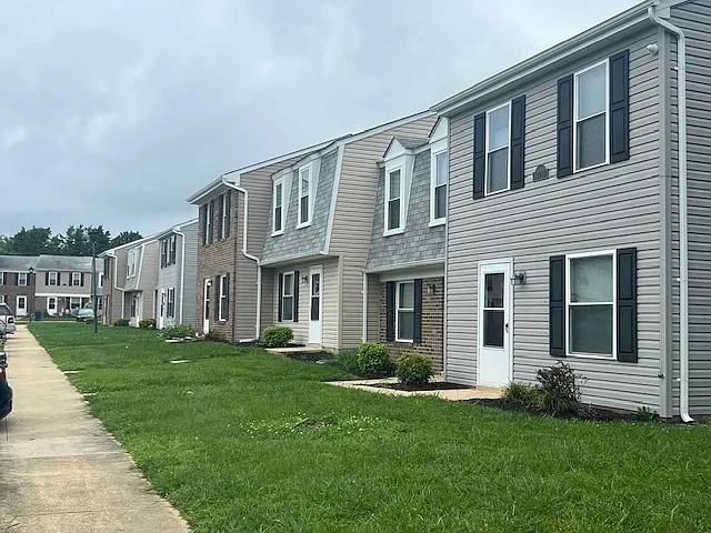 Leonardtown Village – photo 3
