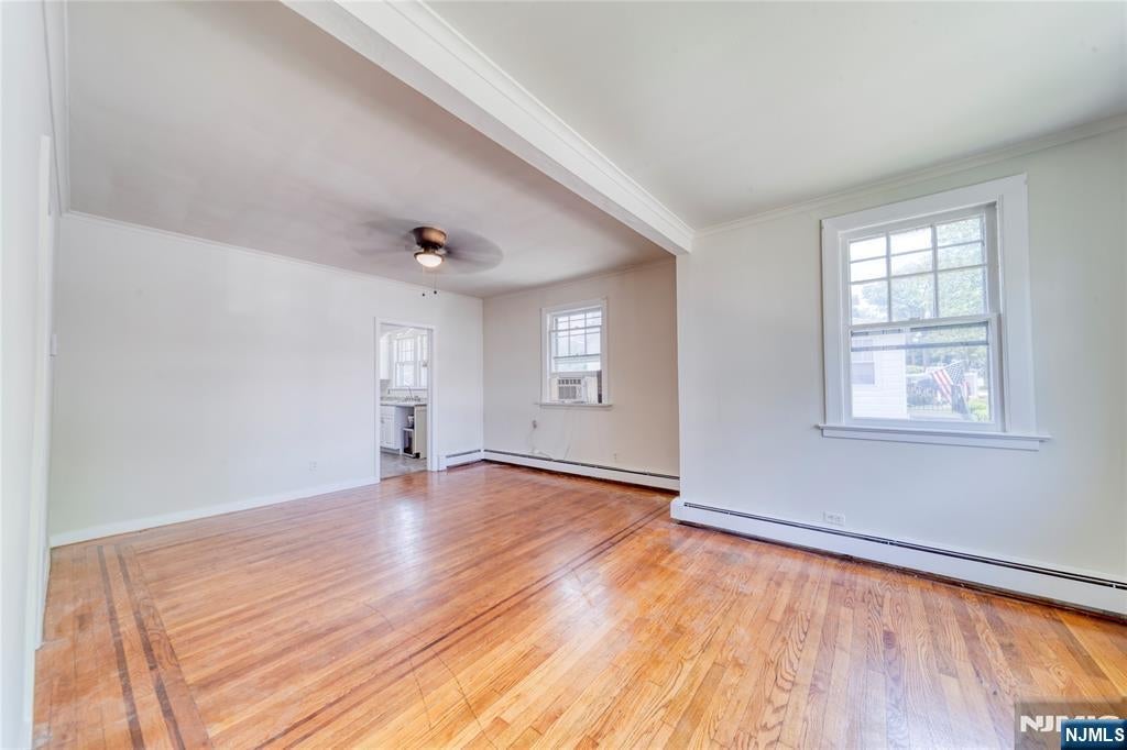 824 Linden Ave – photo 4