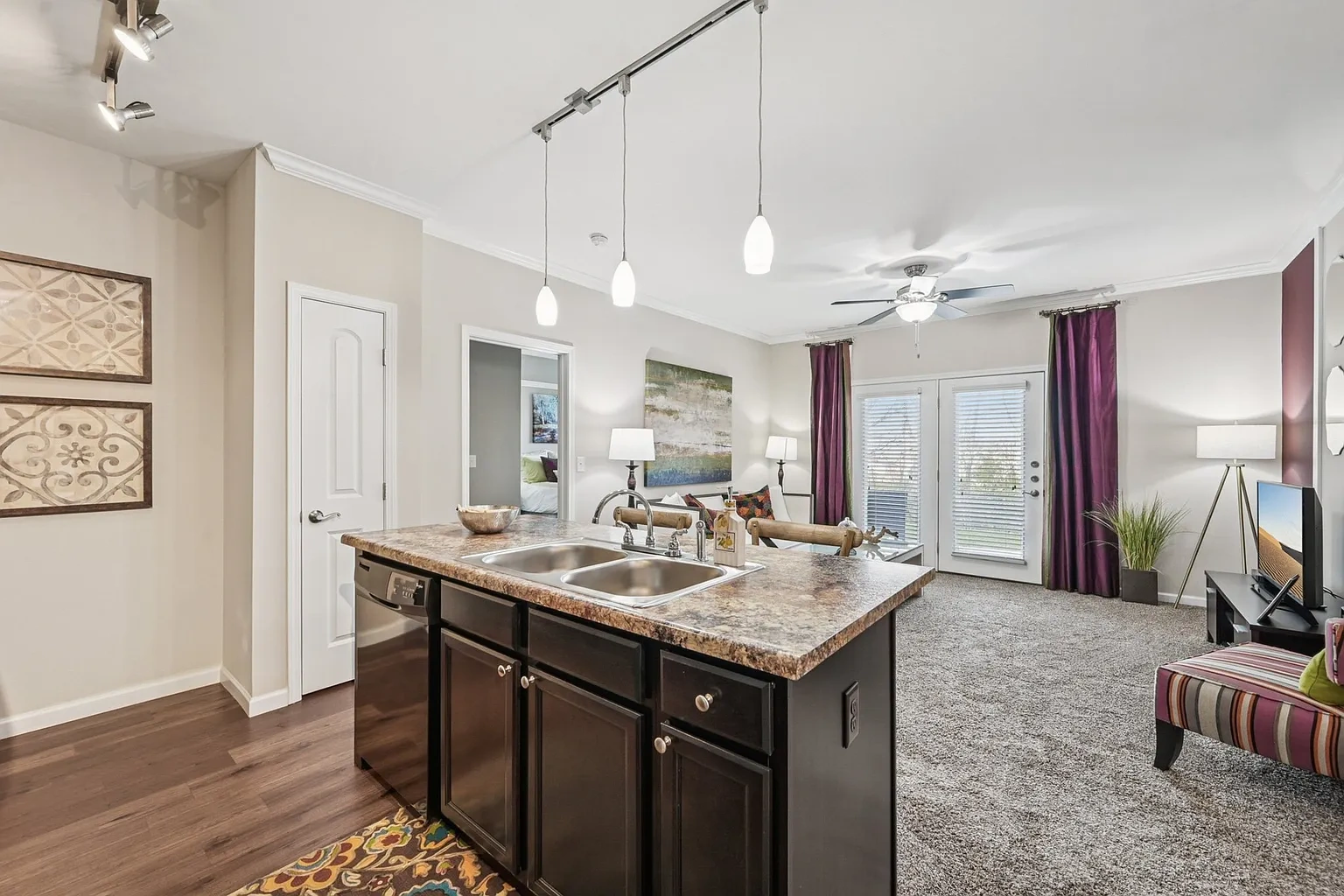 Brinley Place – photo 4