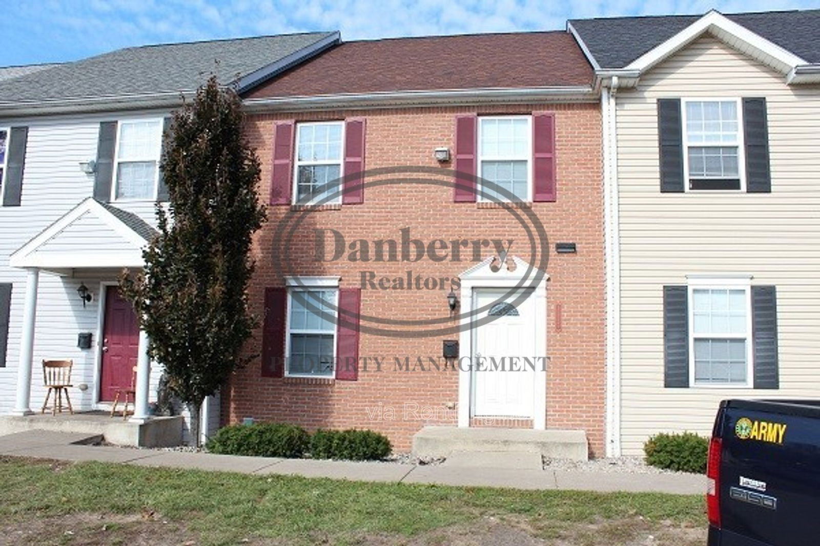 1117 N Byrne Rd – photo 1