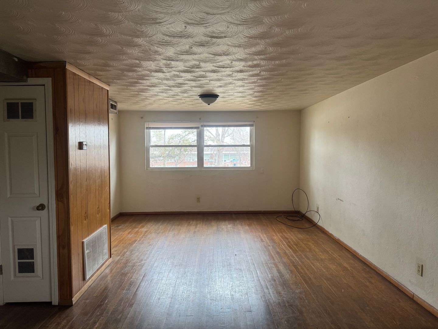 1225 W Freeman St unit 7 – photo 3