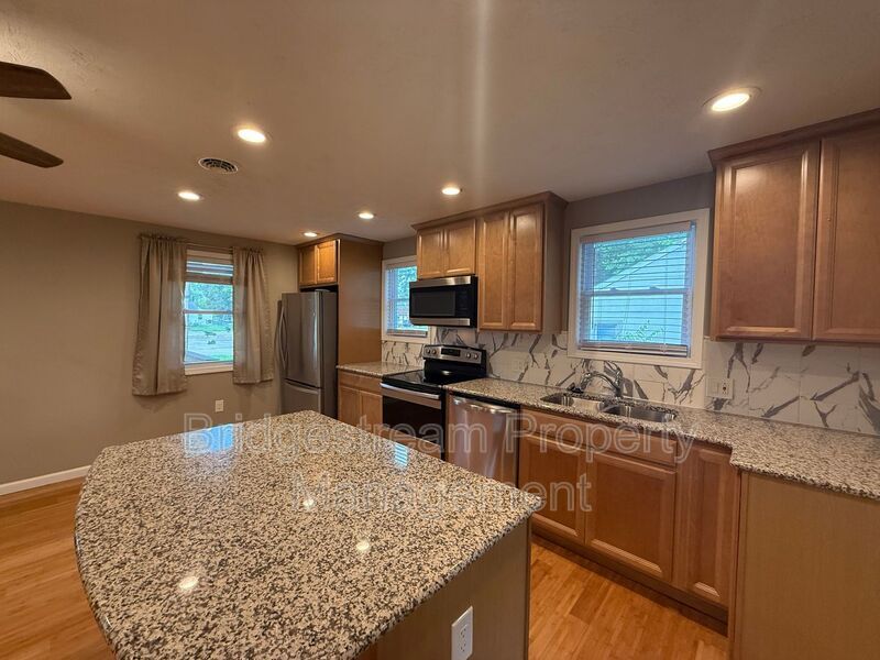 4508 E Venetian Way – photo 3
