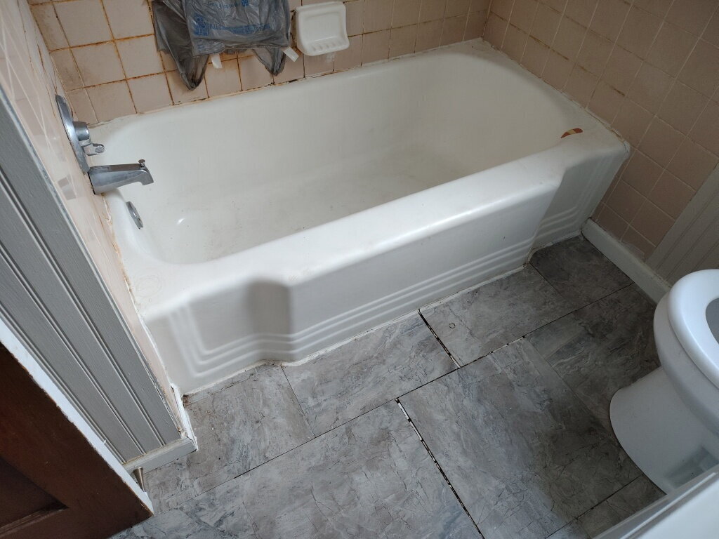 11200 Vernon Ave – photo 4