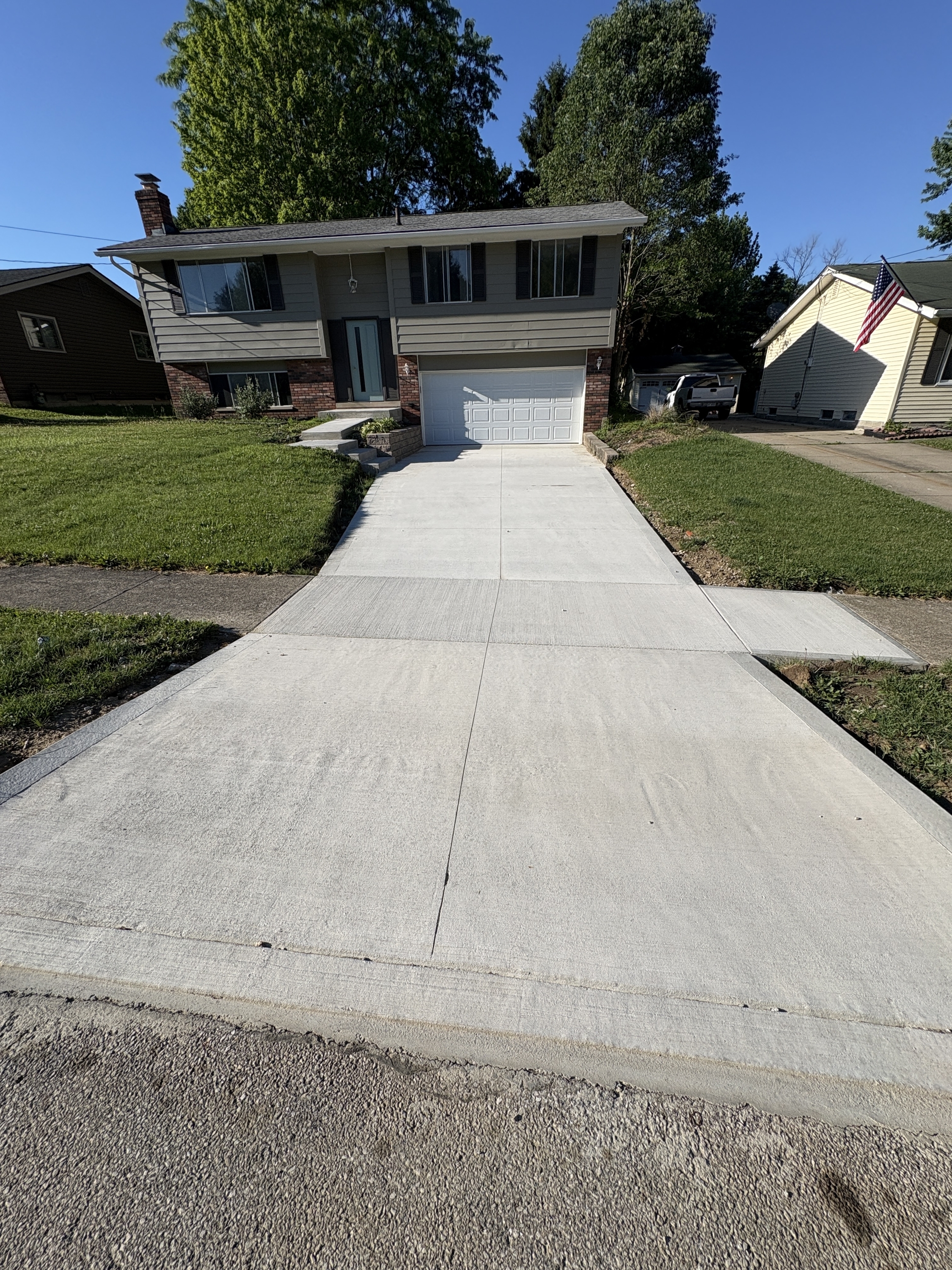 256 Monroe Dr – photo 2