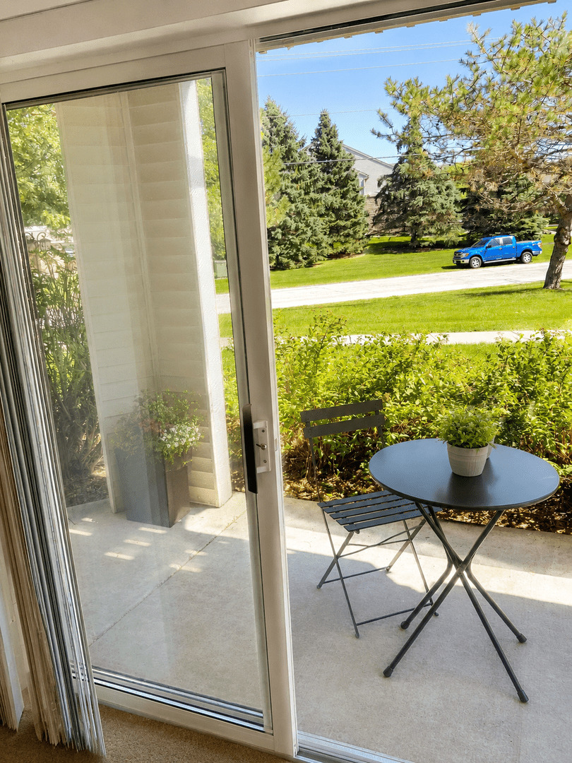 Pine Ridge Apartments – photo 2