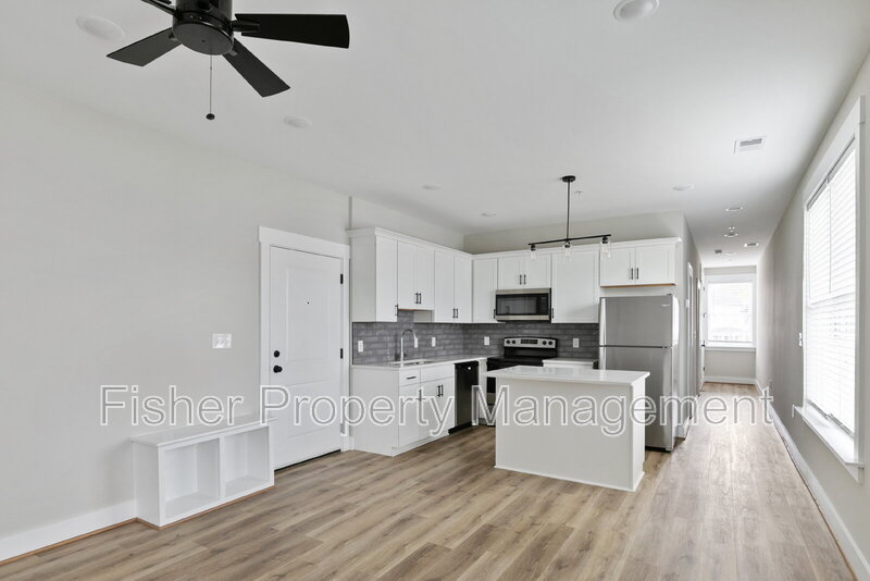 2202 Carrington St unit 200 – photo 2