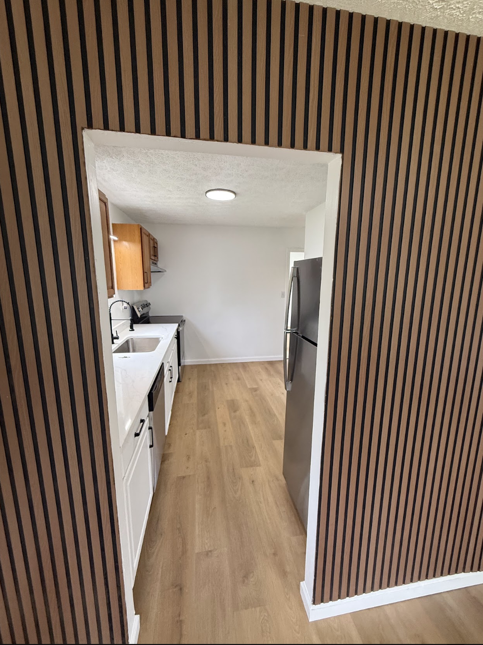 608 Schuyler Dr – photo 5