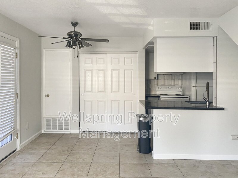 1529 Pyrenees Ave unit # 4 – photo 3