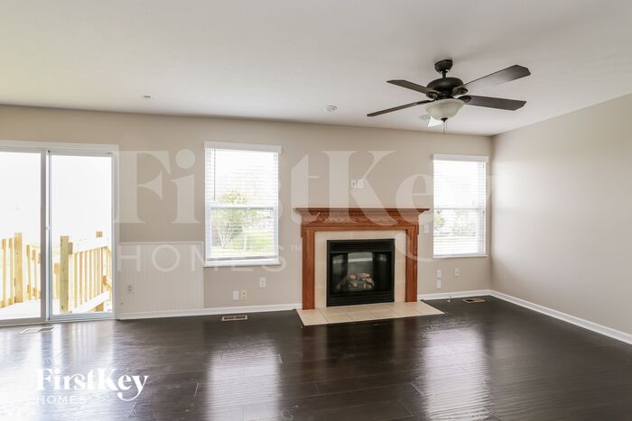 194 Silver Maple Dr – photo 3