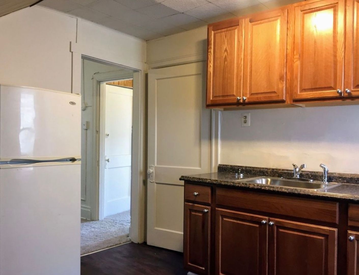 2306 Sherbrook St unit 3 – photo 2