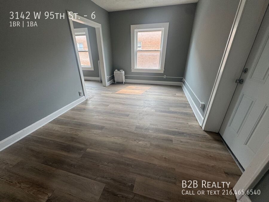 3142 W 95th St – photo 1