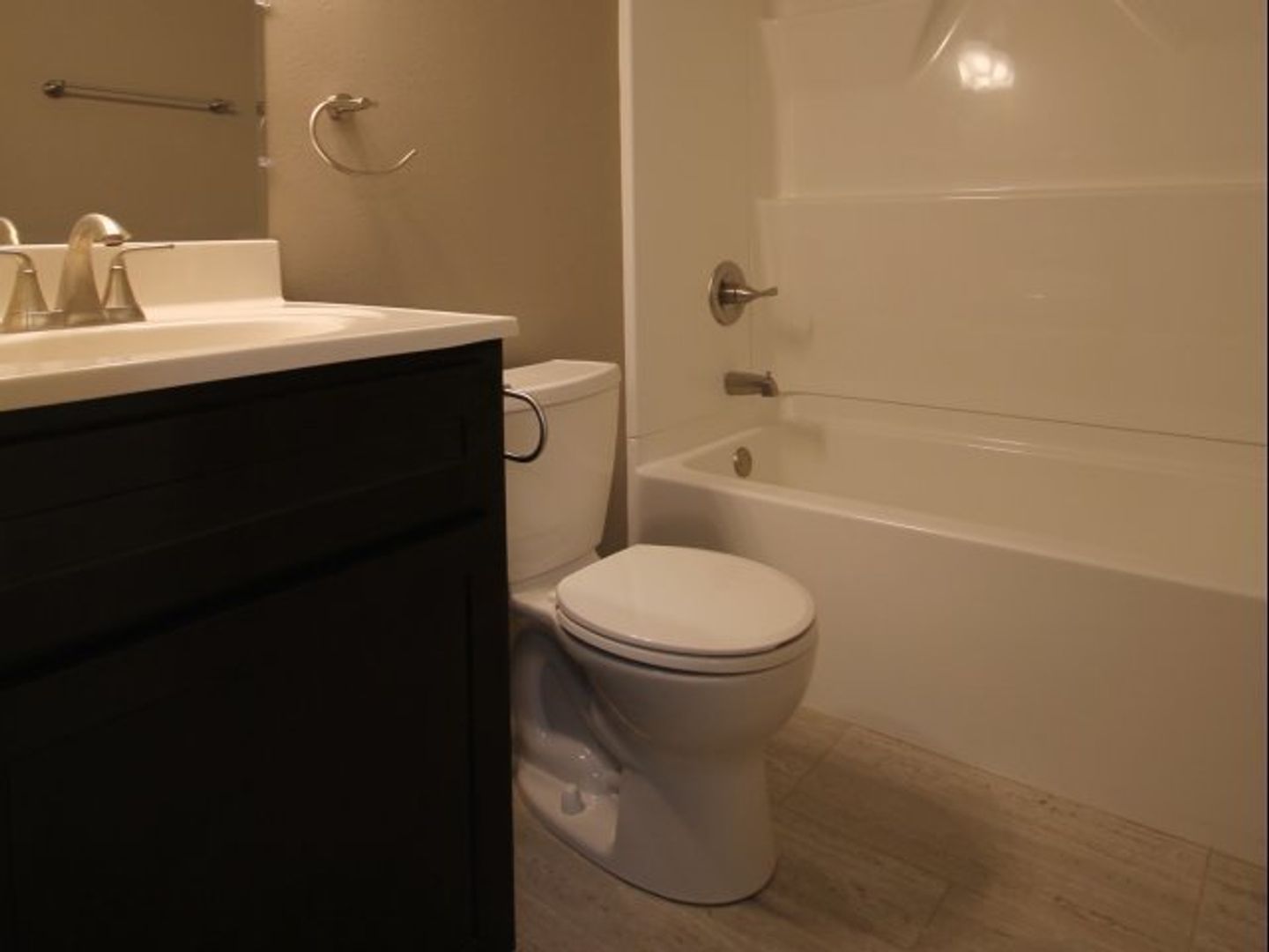 300 S Main St unit 300 Unit 06 – photo 4