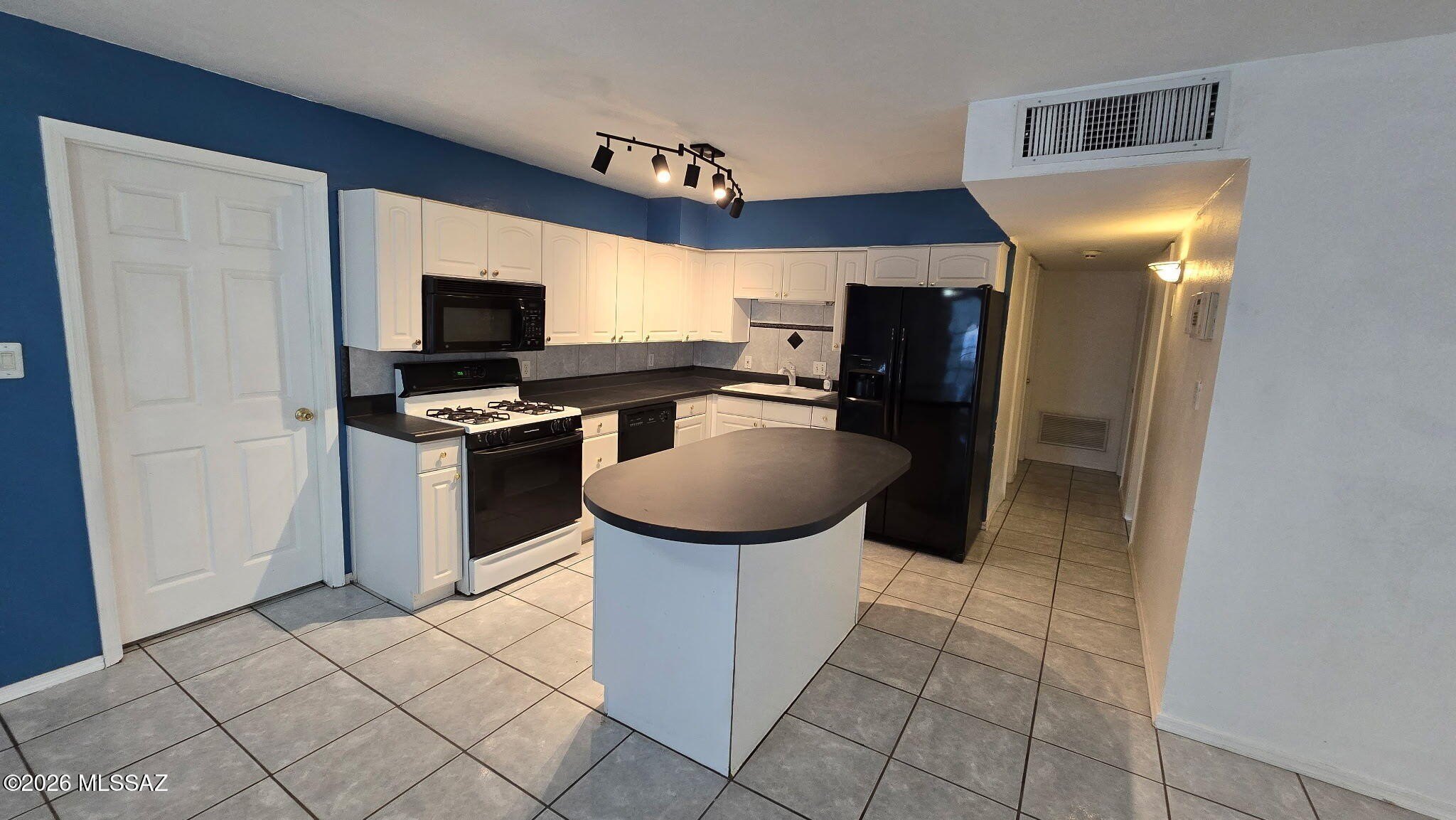 4050 S Kostka Ave – photo 5