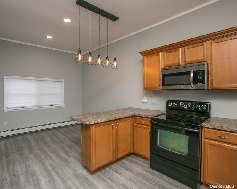 159 42nd St – photo 3