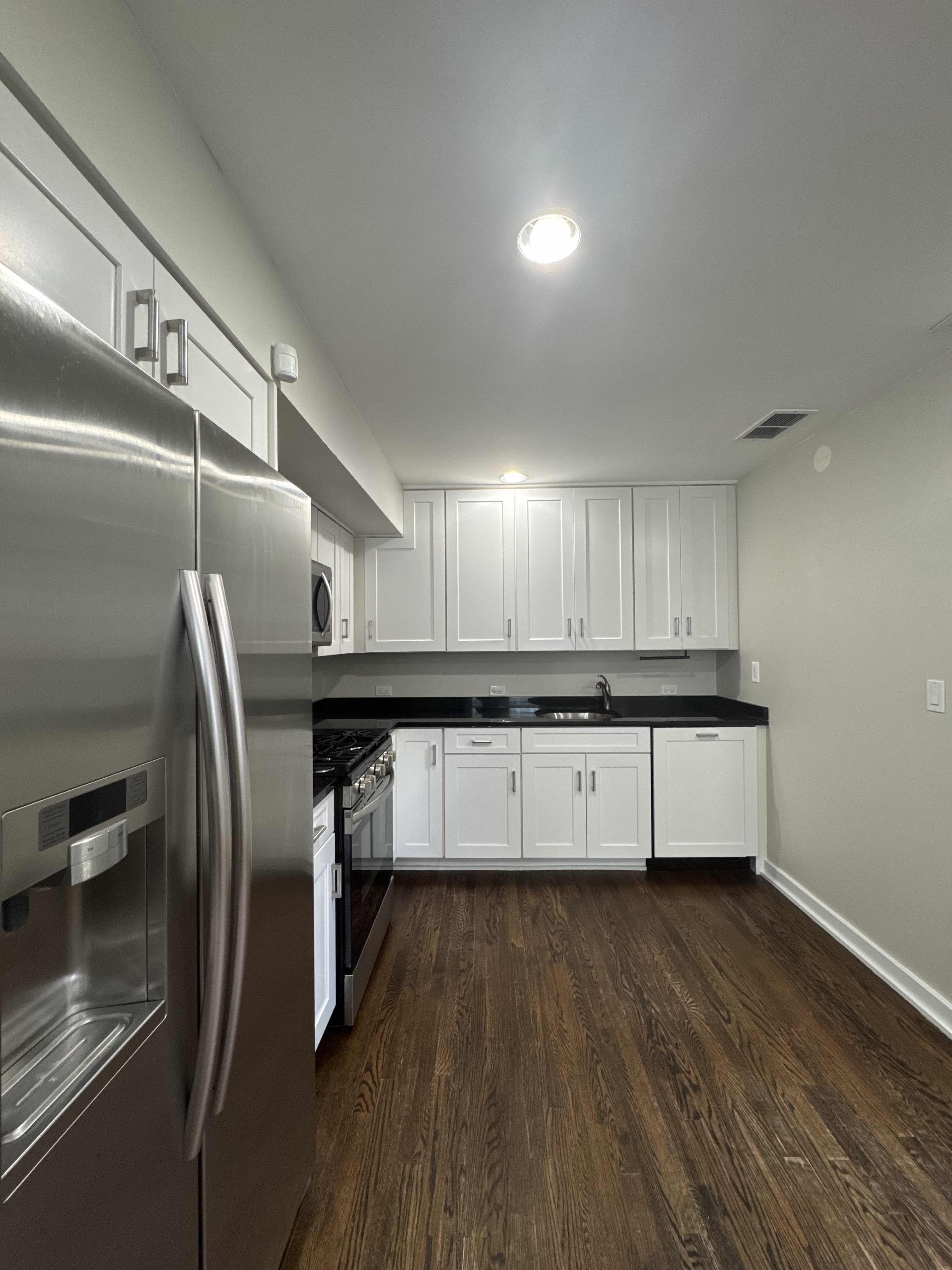 1911 W Cortland St unit CH – photo 4