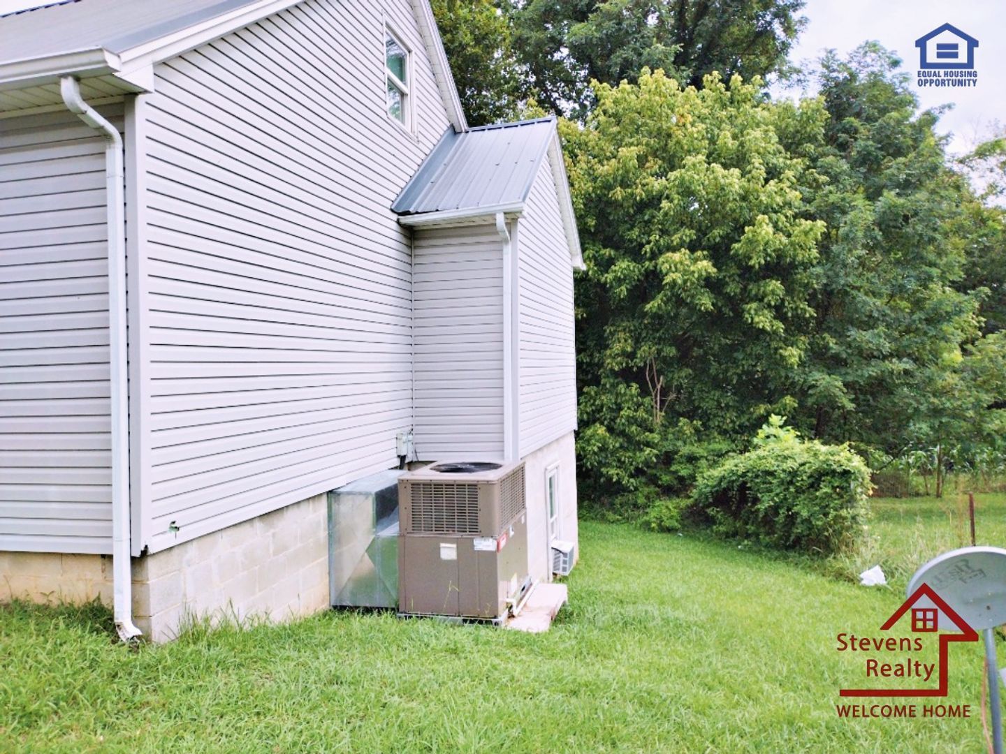 1827 W Broad St – photo 2
