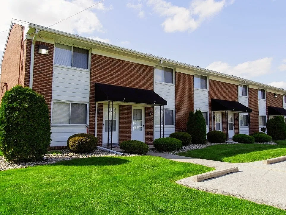 Riverview Apartments – photo 2