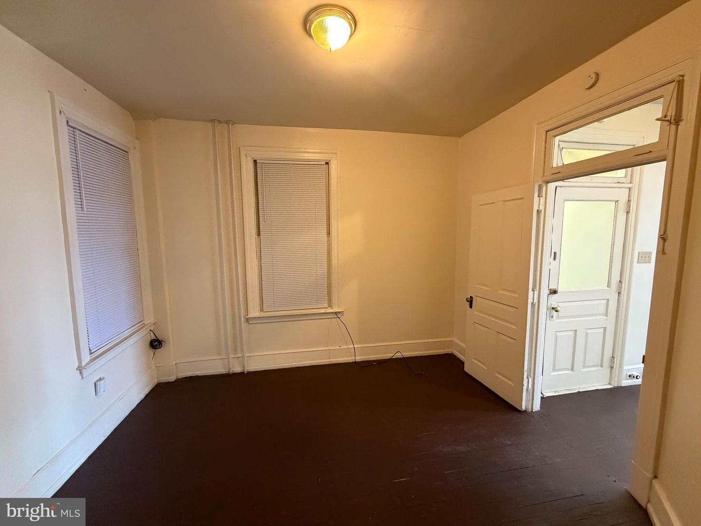 132 W Market St unit 2A – photo 4