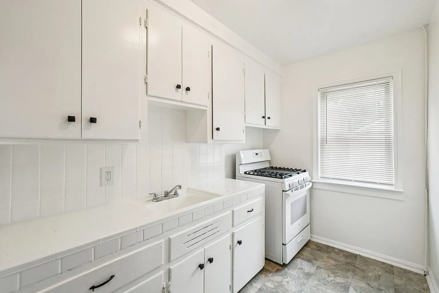 Oakman-Belleterre Apartments – photo 5
