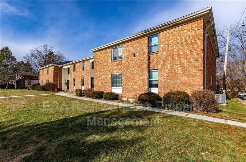 1241 Devon Ave unit 1243A – photo 2