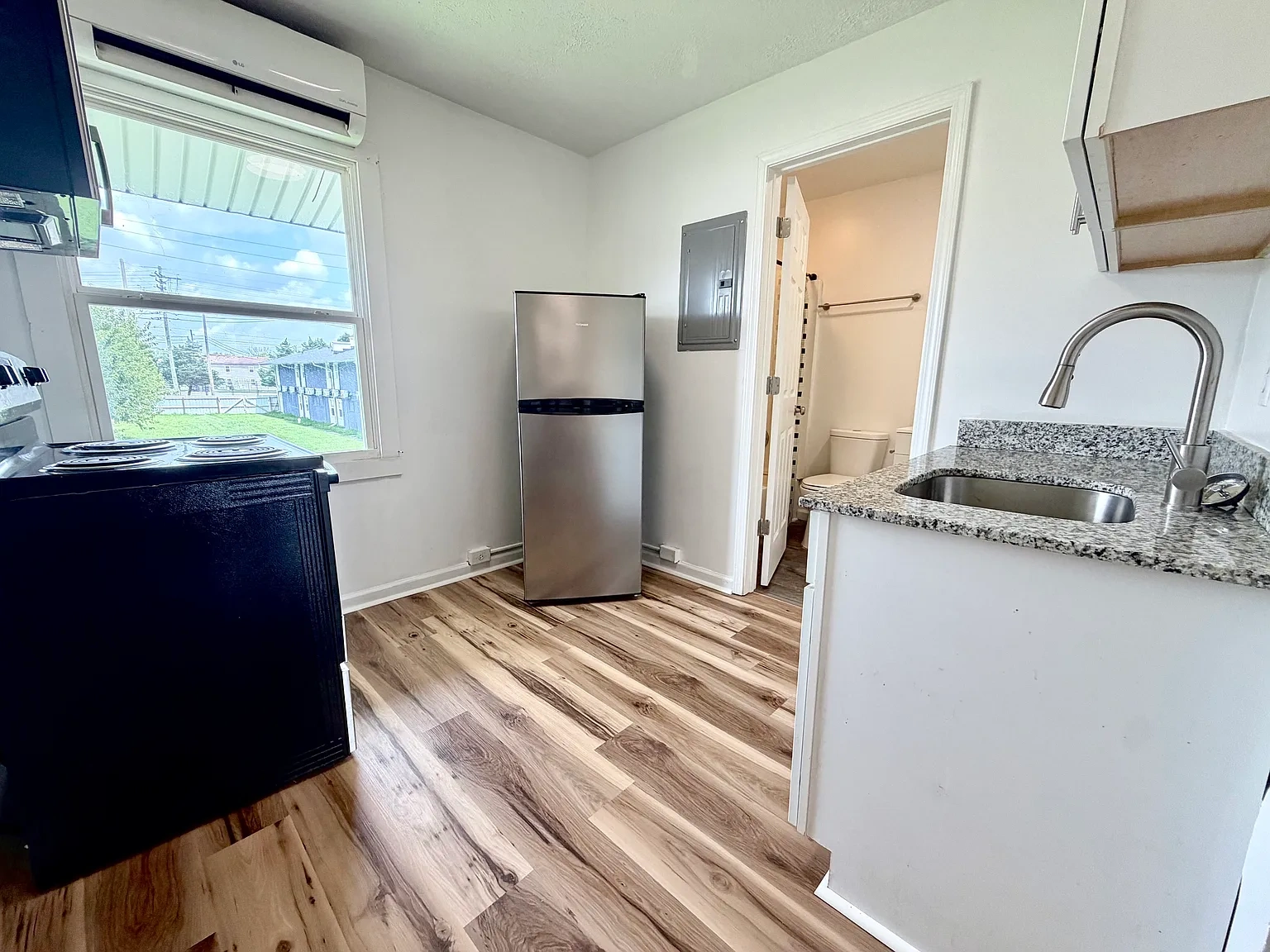 3632 Manslick Rd. – photo 1