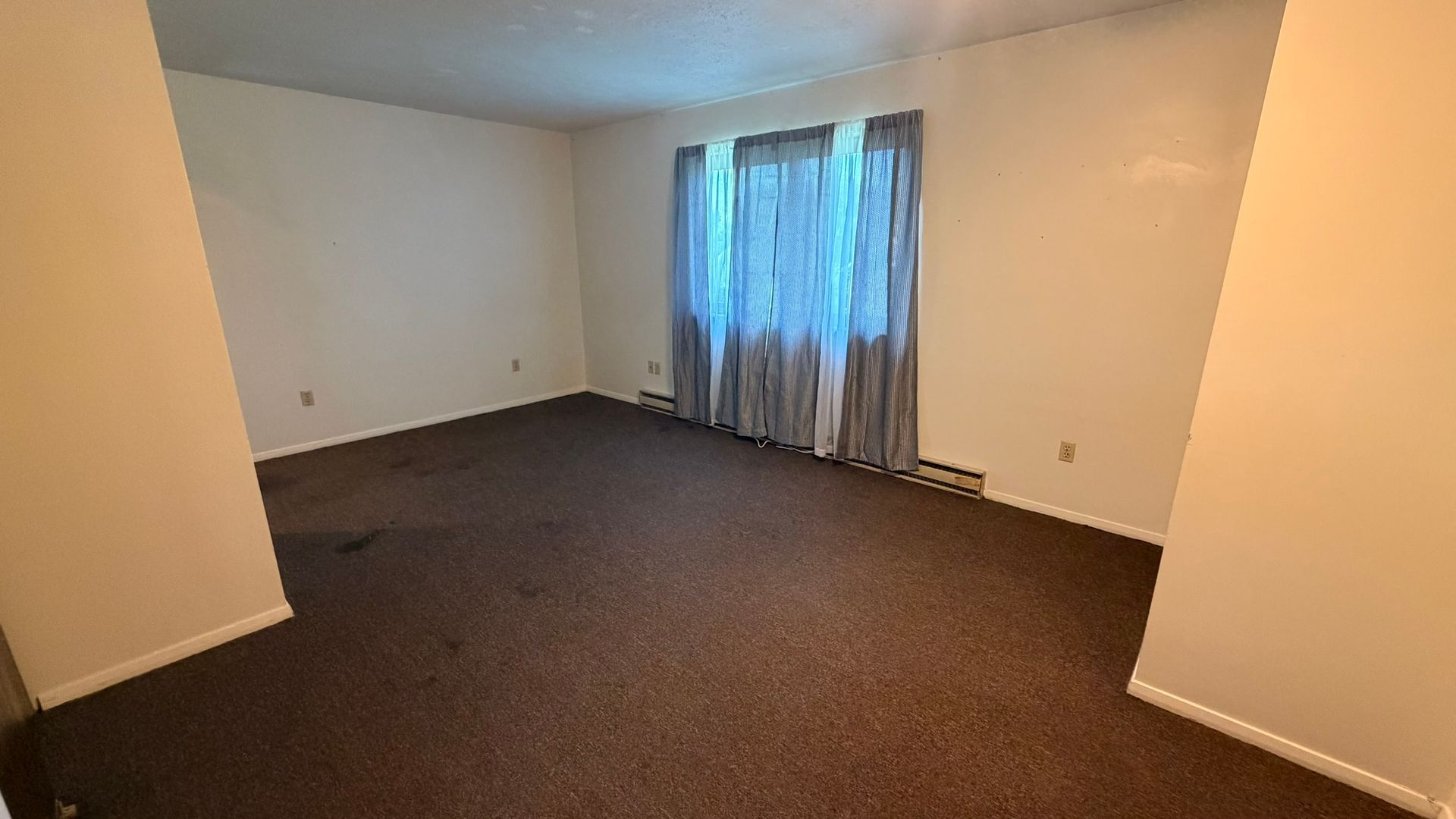 316 Benner St unit 316 Benner St., Apt H – photo 2