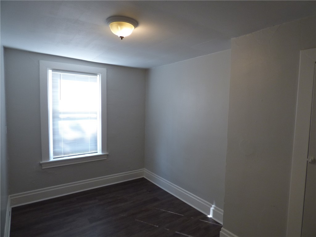 1134 Race St – photo 5