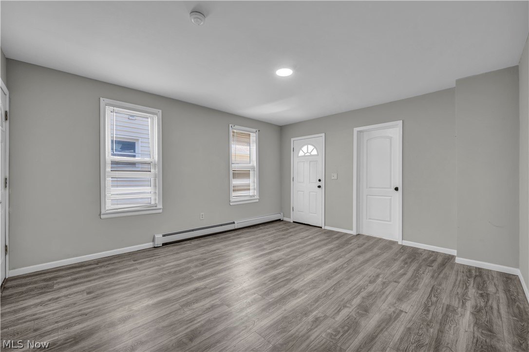 3010 Daisy Ave #UP – photo 3