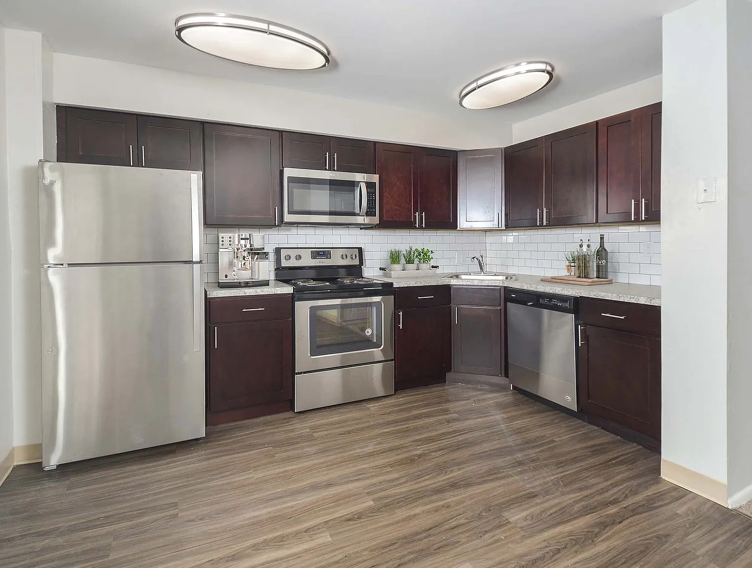 River Pointe – photo 2