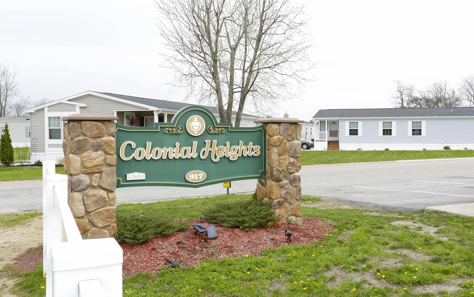 Colonial Heights – photo 2