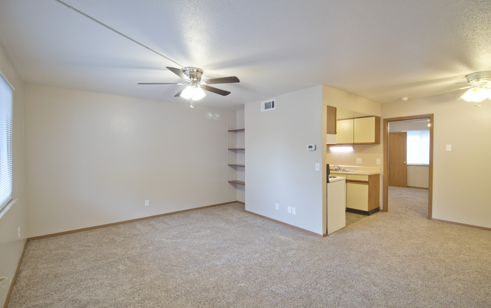 29 Devon Ct unit 29-5 – photo 1