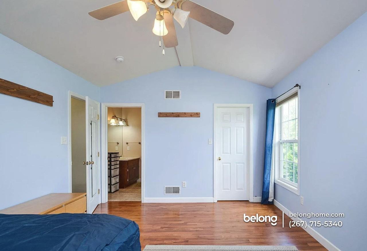 134 Michigan Dr – photo 2