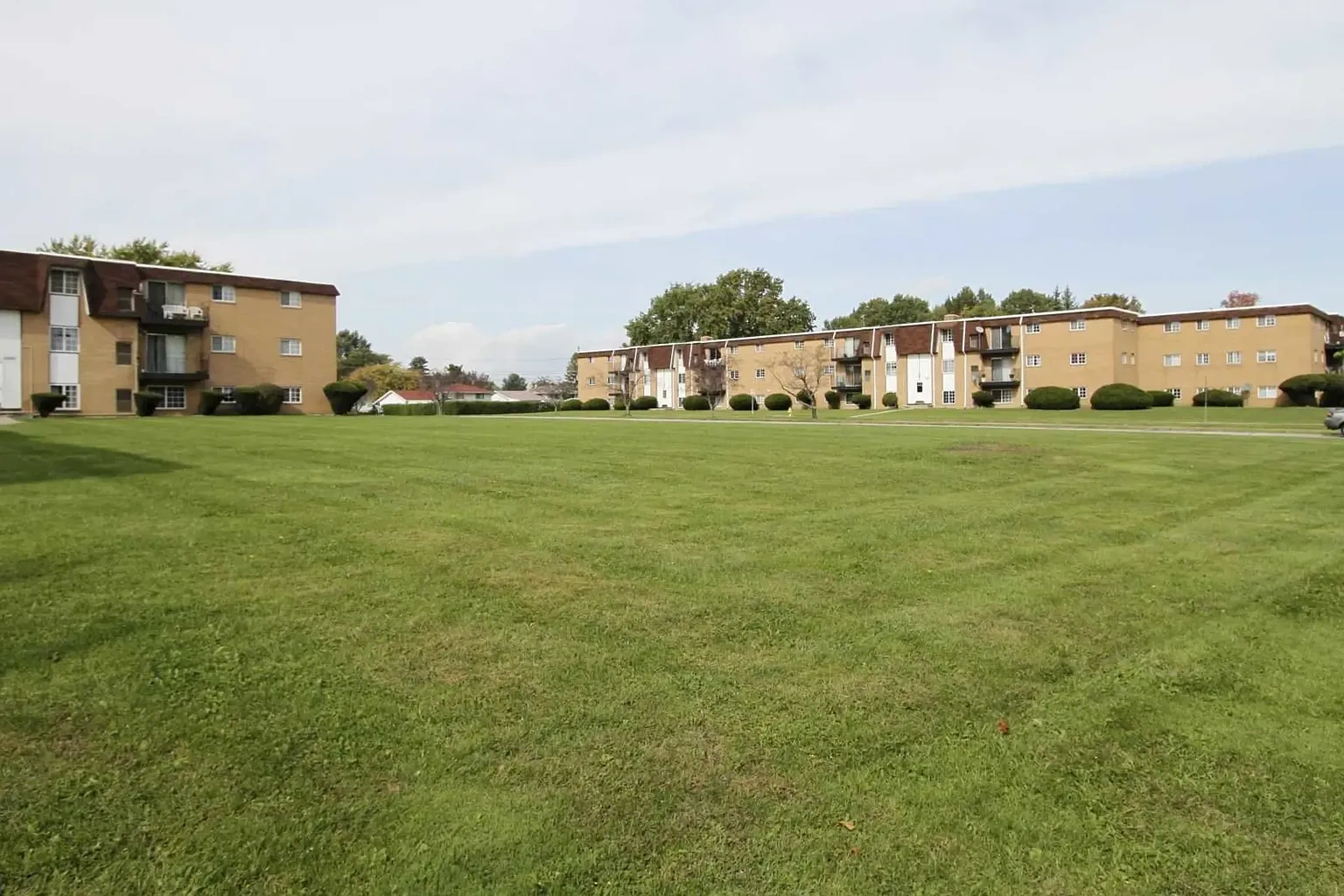 Lafayette Village – photo 3