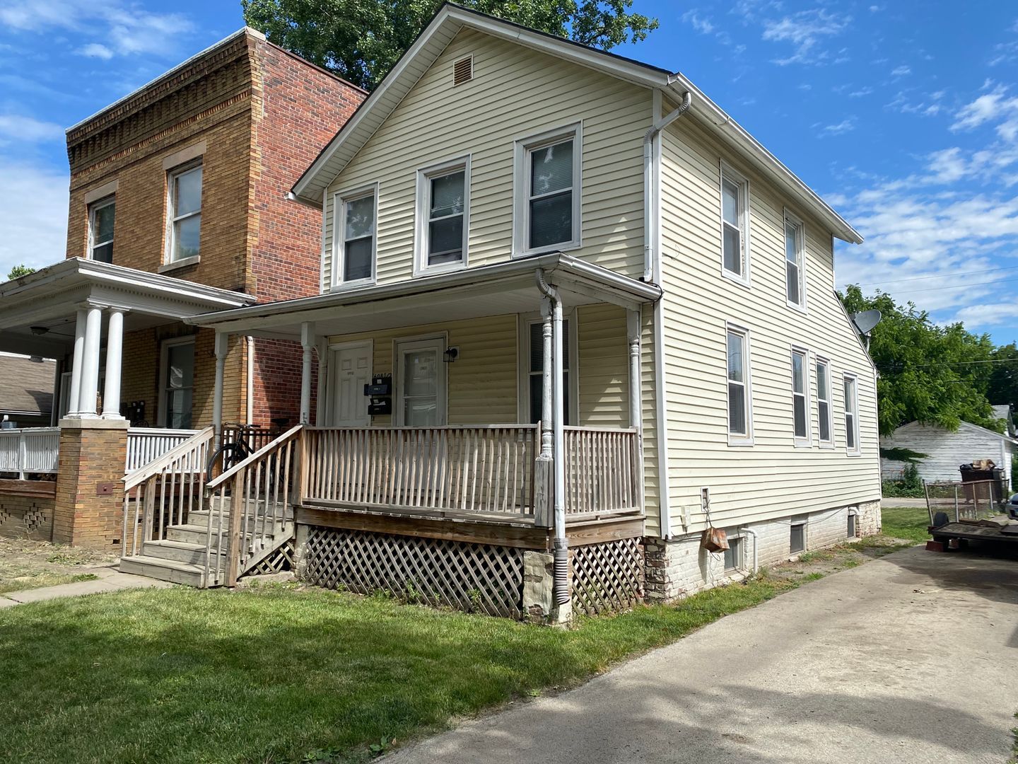 608 E Monroe St unit Upper – photo 2