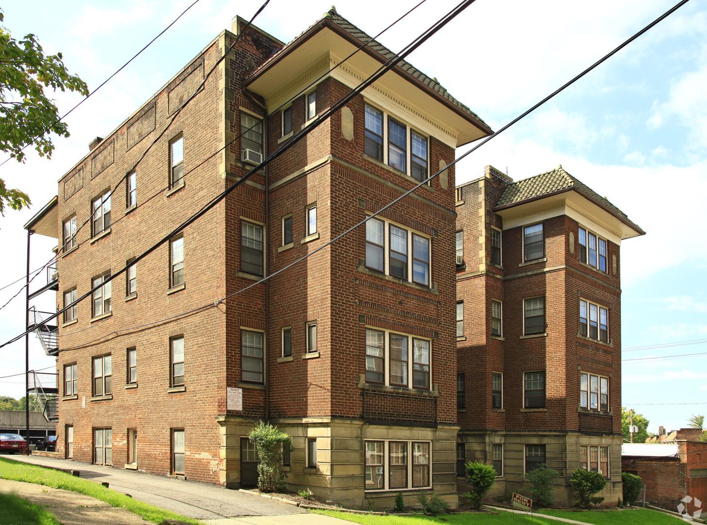 2814 Hampshire Road – photo 1