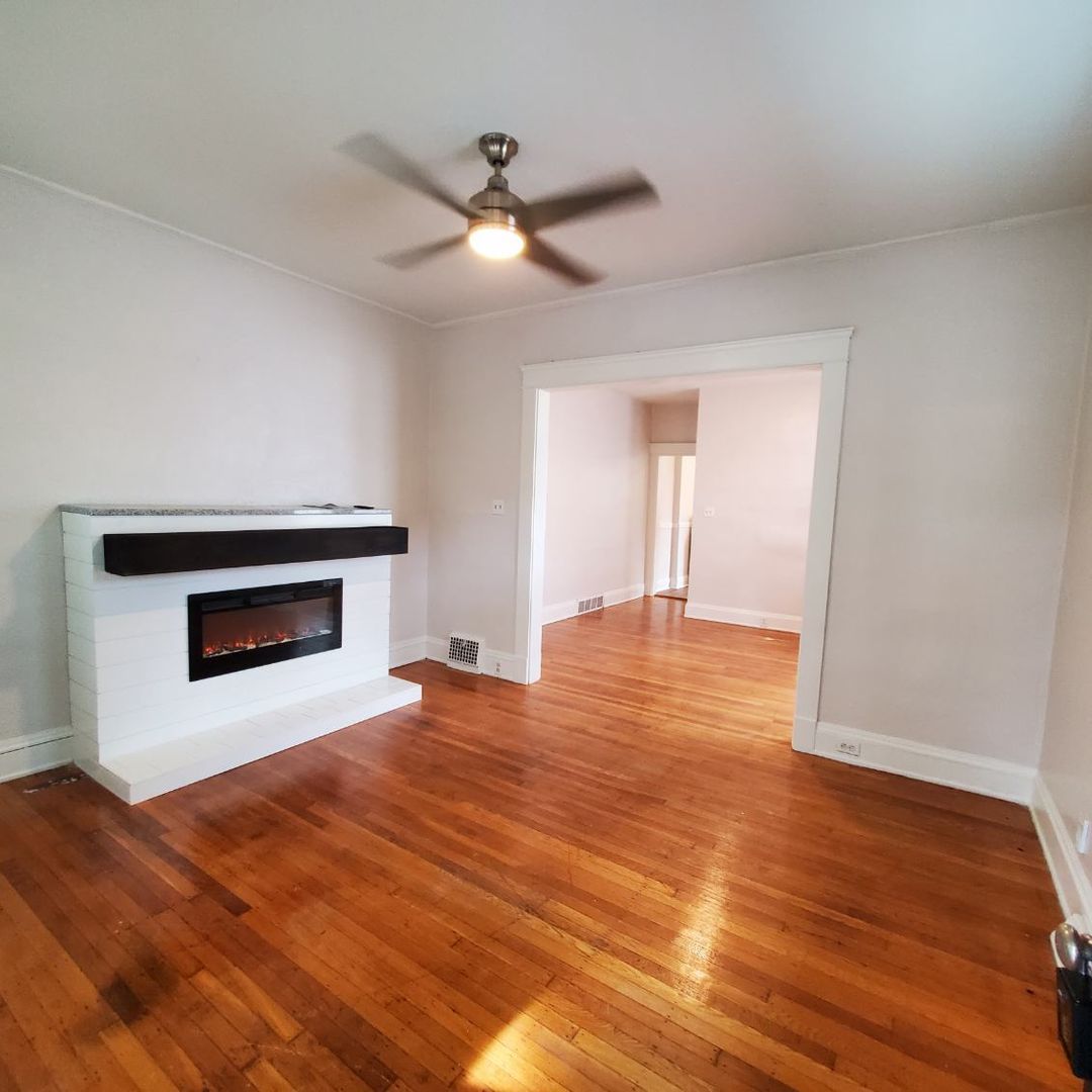 17471 Shaw Ave unit 17473 – photo 4