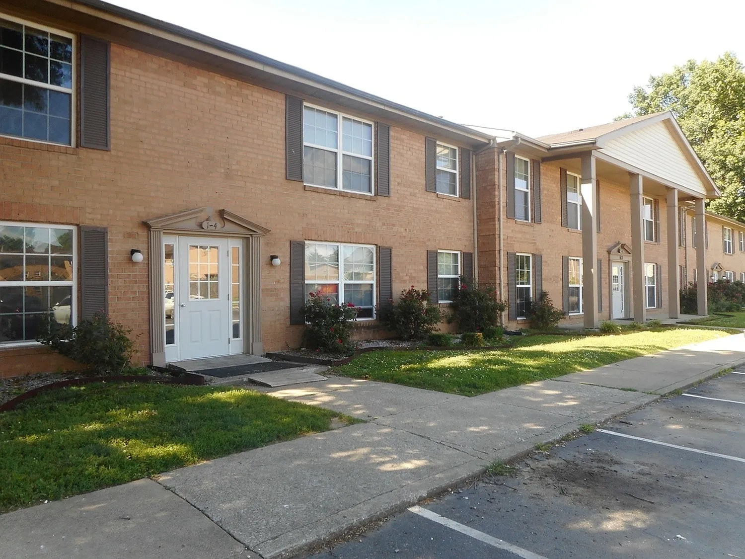 River Chase Apartments – photo 4