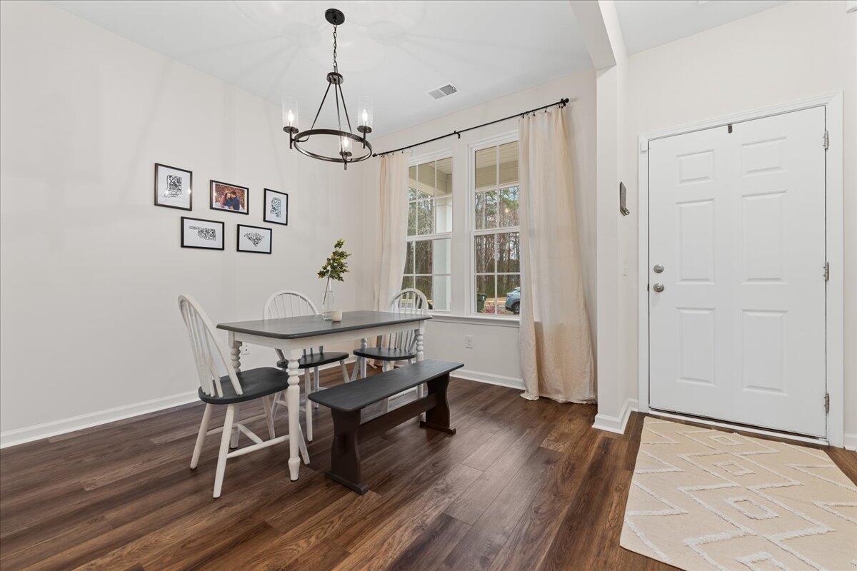 128 Caleb Ct – photo 4