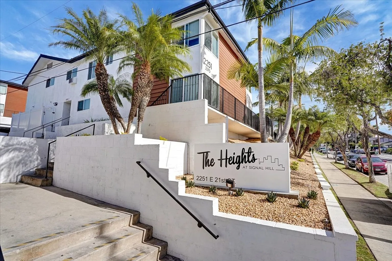 The Heights at Signal Hill – photo 4