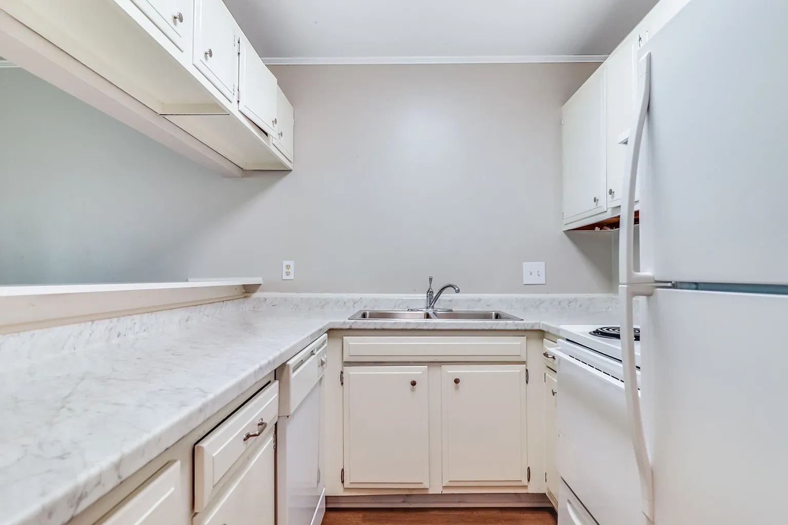 County View Apartments – photo 4