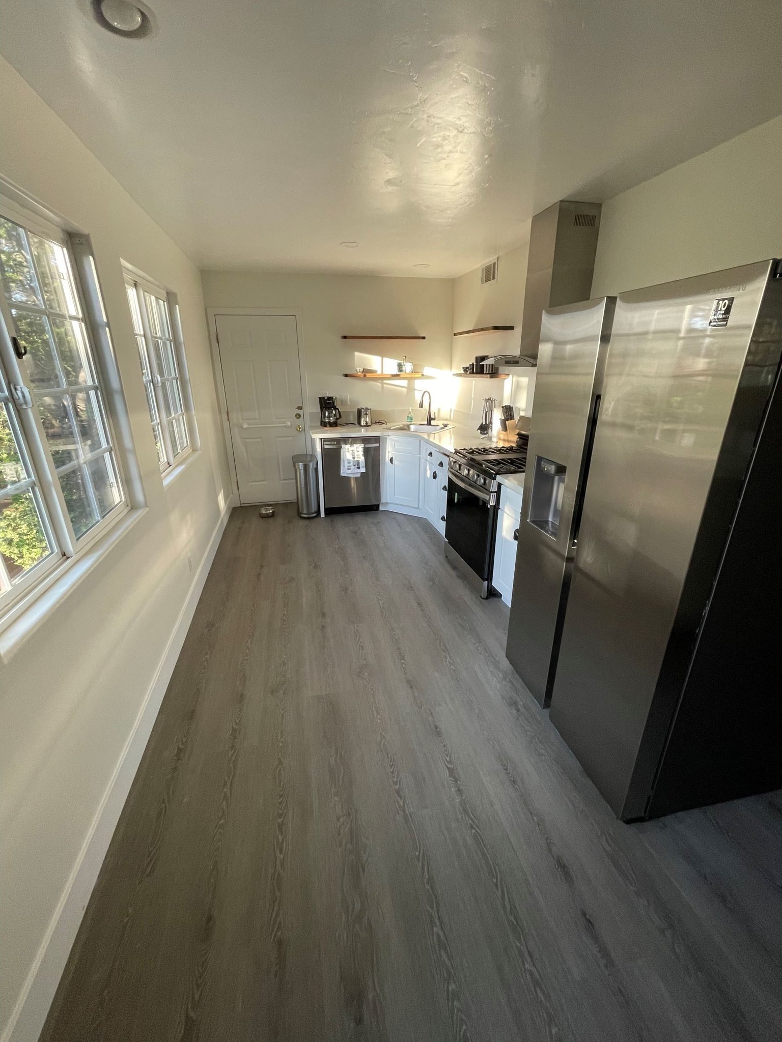 1382 Montreal Dr – photo 2