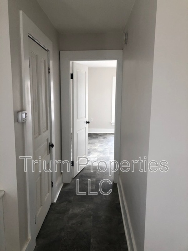 295 E Ash St unit B – photo 2