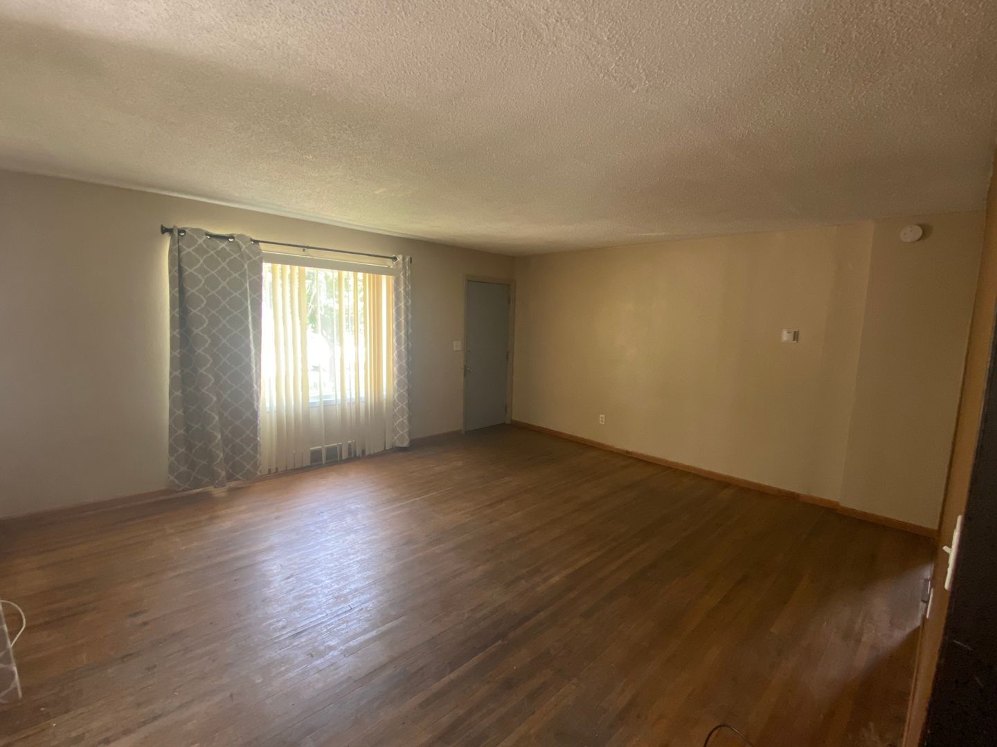 916 12th Ave N – photo 4