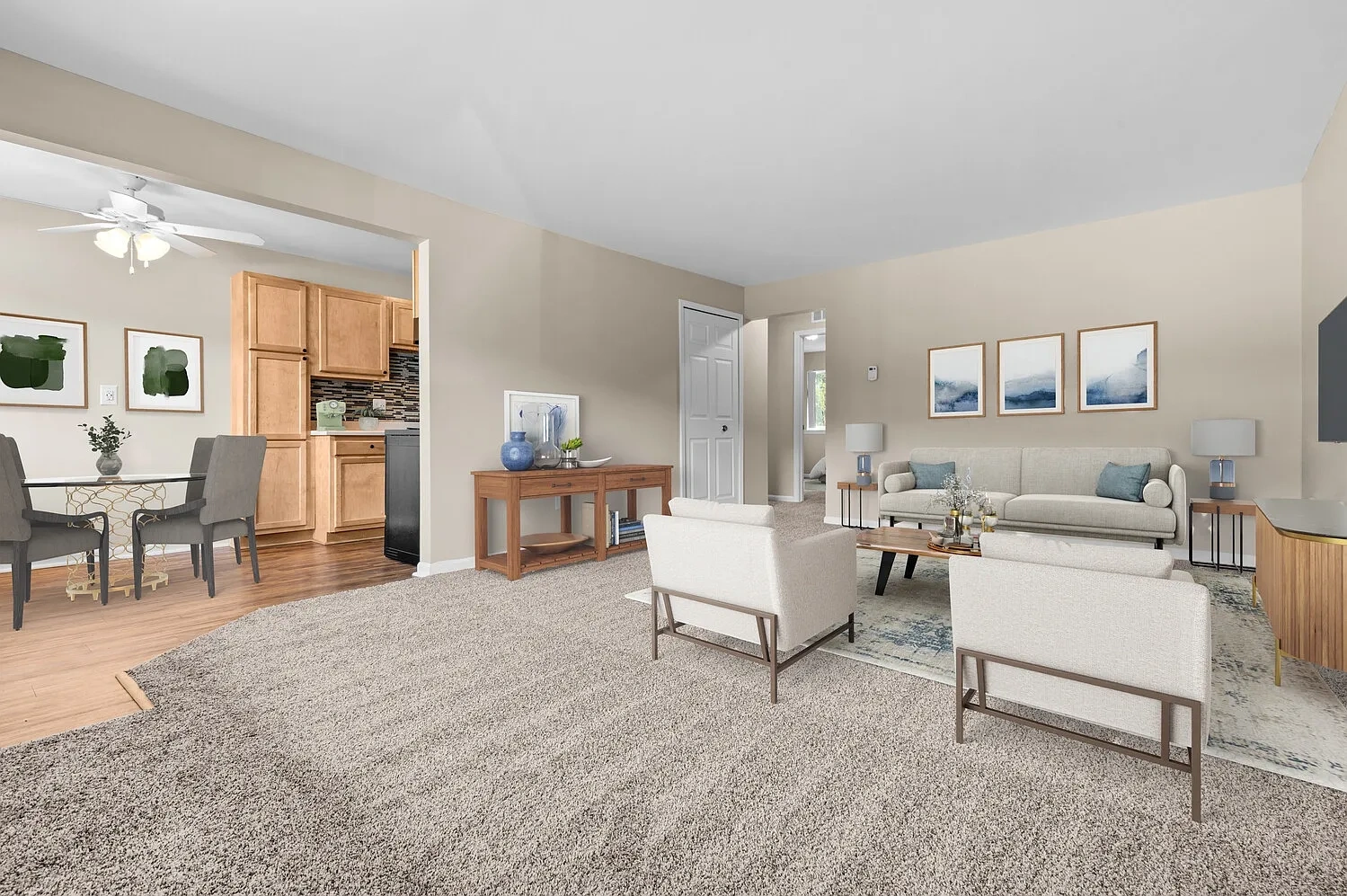 Water's Edge Apartments – photo 3