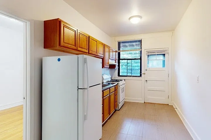 5452 S. Ellis Avenue – Floor plan